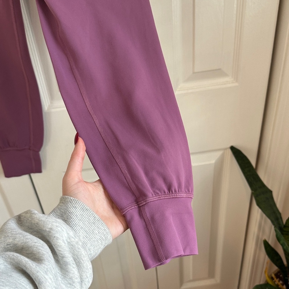 Lululemon Align High Rise Joggers Size 2 Plum Purple - Picture 8 of 10